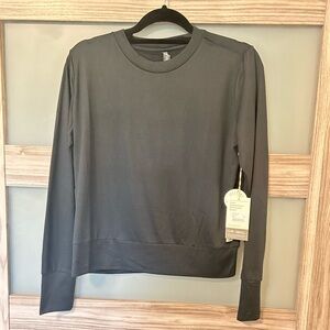 Vuori Performance Top